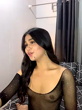 AngelHille online show from 11/26/25, 05:58