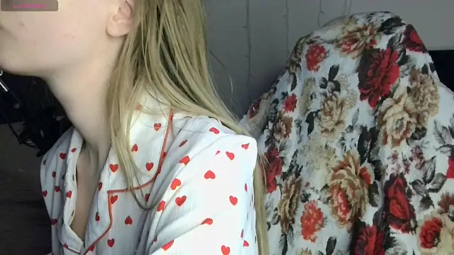 Snapshot of BabbbyFoxxx chatting on 04/09/26, 05:07 BabbbyFoxxx online show from 04/09/26, 05:07