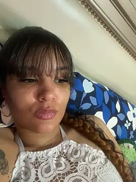 Prettygirl6070 online show from 09/15/25, 02:50