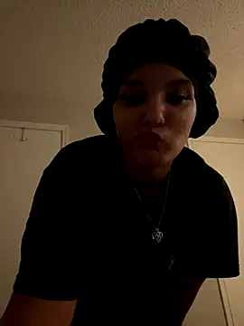 Prettygirl6070 online show from 09/16/25, 05:52