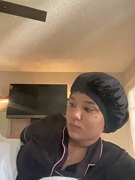 Prettygirl6070 online show from 10/17/25, 03:47