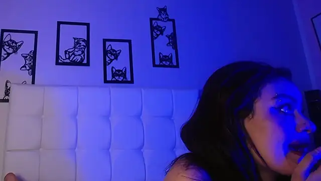 naty luvinn online show from 10/26/25, 12:16