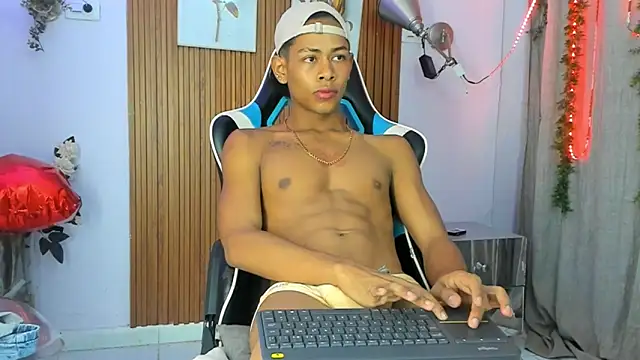 Snapshot of Juan_contreras chatting on 09/20/25, 11:33 Juan contreras online show from 09/20/25, 11:33