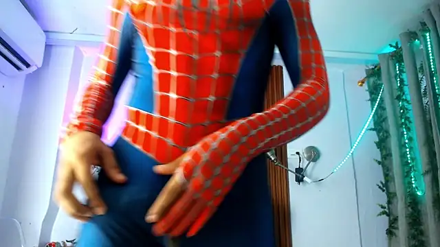 Snapshot of Juan_contreras chatting on 10/31/25, 11:44 Juan contreras online show from 10/31/25, 11:44