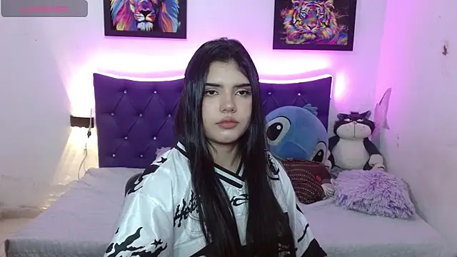 Emma yui19 online show from 04/17/26, 04:37