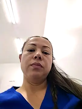 Snapshot of Madisson-04_ chatting on 09/17/25, 06:20 Madisson-04  online show from 09/17/25, 06:20