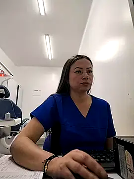 Snapshot of Madisson-04_ chatting on 09/30/25, 07:52 Madisson-04  online show from 09/30/25, 07:52