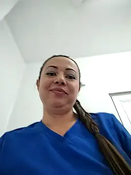 Snapshot of Madisson-04_ chatting on 10/02/25, 07:43 Madisson-04  online show from 10/02/25, 07:43