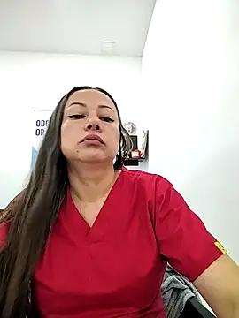 Snapshot of Madisson-04_ chatting on 11/05/25, 08:31 Madisson-04 online show from 11/05/25, 08:31