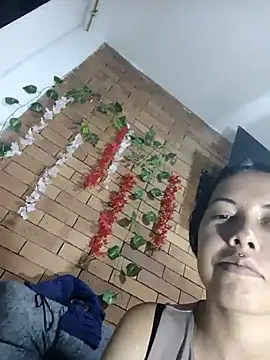 MiaForever1 online show from 09/30/25, 09:42