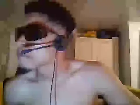 Snapshot of Capital_T chatting on 10/29/25, 03:36 Capital T online show from 10/29/25, 03:36