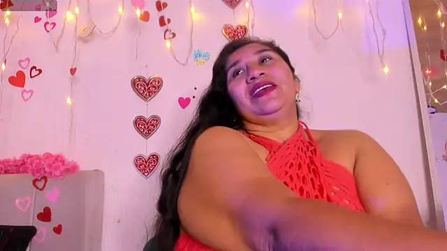 milf latinn online show from 09/23/25, 03:15