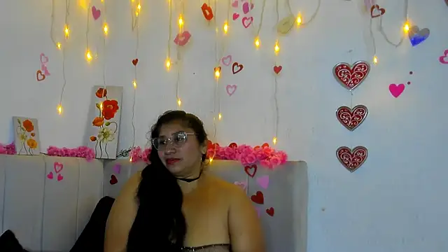 milf latinn online show from 10/02/25, 04:58