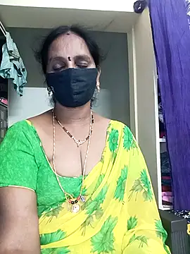 Snapshot of Mee_harini-telugupilla chatting on 10/23/25, 03:50 Mee harini-telugupilla online show from 10/23/25, 03:50