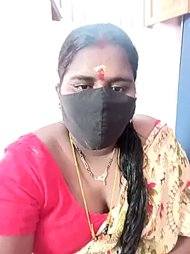 Snapshot of chubby_babitha-telugu chatting on 10/07/25, 03:58 chubby babitha-telugu online show from 10/07/25, 03:58