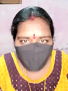 Snapshot of chubby_babitha-telugu chatting on 10/14/25, 04:52 chubby babitha-telugu online show from 10/14/25, 04:52