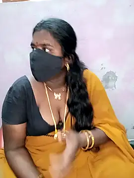 Snapshot of chubby_babitha-telugu chatting on 10/18/25, 04:48 chubby babitha-telugu online show from 10/18/25, 04:48