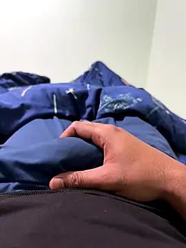 Snapshot of Rocky_Rules chatting on 09/13/25, 05:40 Rocky Rules online show from 09/13/25, 05:40