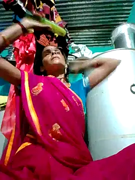 H seema online show from 10/19/25, 01:23