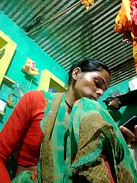 Snapshot of H_seema chatting on 04/12/26, 03:06 H seema online show from 04/12/26, 03:06