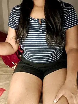Riya Malik online show from 05/22/26, 02:40