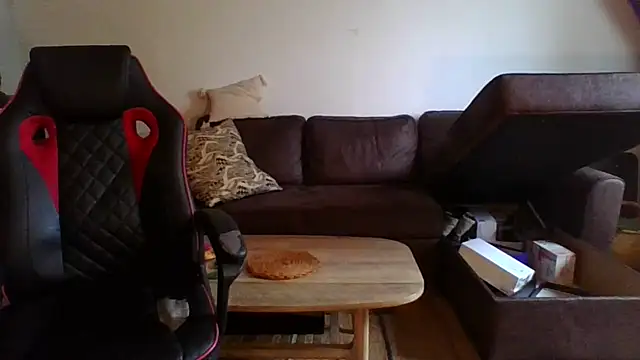 couple2612 online show from 10/14/25, 01:23