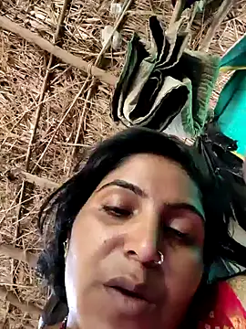 Snapshot of LUCKY_cut chatting on 09/09/25, 05:07 LUCKY cut online show from 09/09/25, 05:07