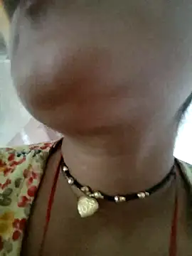 Snapshot of LUCKY_cut chatting on 04/06/26, 12:50 LUCKY cut online show from 04/06/26, 12:50