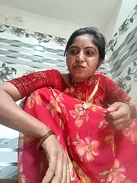 Snapshot of LUCKY_cut chatting on 04/09/26, 05:18 LUCKY cut online show from 04/09/26, 05:18