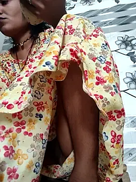 Snapshot of LUCKY_cut chatting on 04/15/26, 09:16 LUCKY cut online show from 04/15/26, 09:16