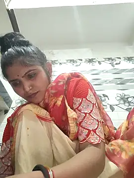 Snapshot of LUCKY_cut chatting on 04/23/26, 02:52 LUCKY cut online show from 04/23/26, 02:52