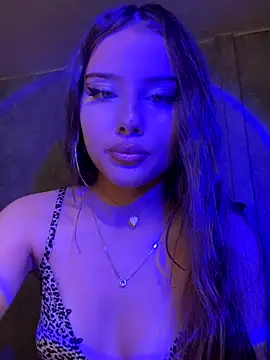 Snapshot of Immy_Megan chatting on 09/14/25, 05:34 Immy Megan online show from 09/14/25, 05:34