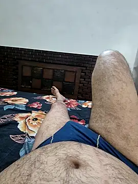 Snapshot of kkkk1882 chatting on 10/20/25, 03:12 kkkk1882 online show from 10/20/25, 03:12