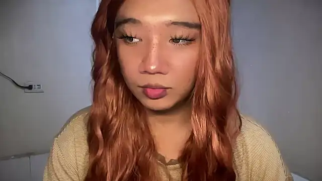 Snapshot of Queen_Kylie_USA chatting on 09/24/25, 02:26 Queen Kylie USA online show from 09/24/25, 02:26