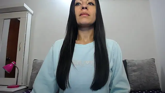 Taylormegan online show from 10/21/25, 08:09