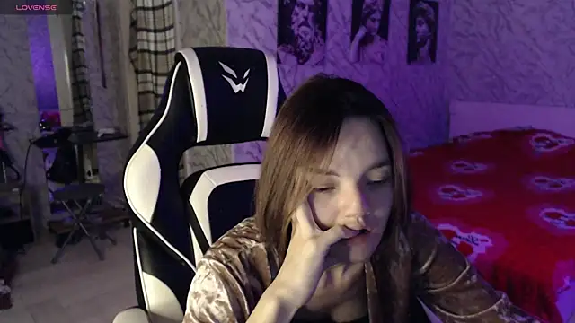 Kitti study online show from 10/14/25, 09:43