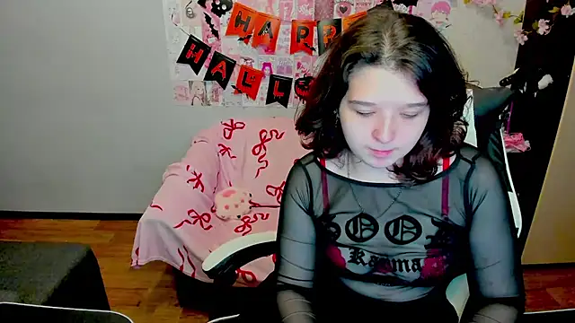 Acid Kate online show from 10/20/25, 12:11