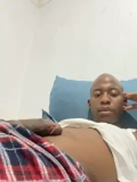 Snapshot of dick4mami chatting on 03/23/26, 05:17 dick4mami online show from 03/23/26, 05:17