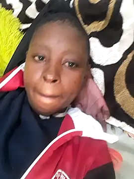 SweetSlenderChoc online show from 03/16/26, 07:07