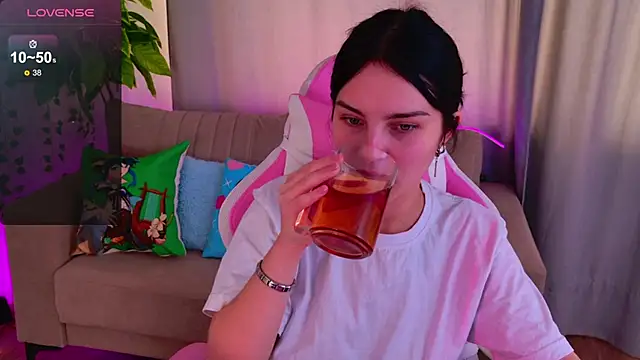 Angel Braun online show from 10/23/25, 10:25