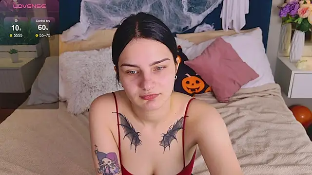 Angel Braun online show from 10/26/25, 10:10