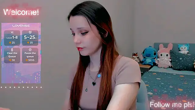 Snapshot of Kitten_Alissa chatting on 04/21/26, 05:06 Kitten Alissa online show from 04/21/26, 05:06