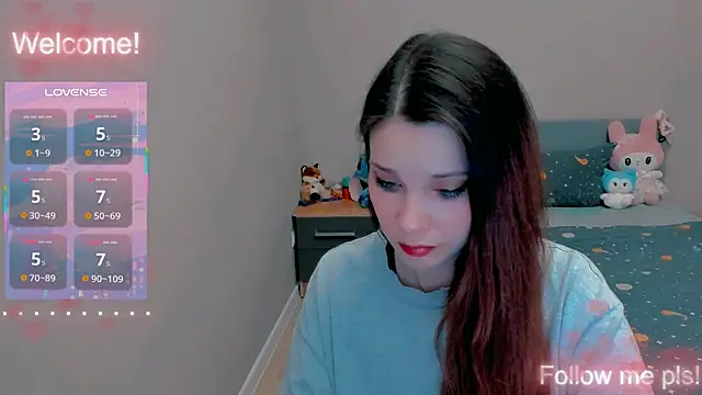 Snapshot of Kitten_Alissa chatting on 04/25/26, 05:43 Kitten Alissa online show from 04/25/26, 05:43