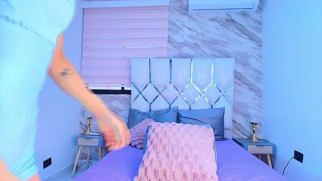 collet 1 online show from 02/05/26, 12:54