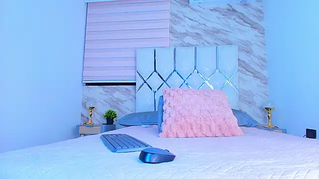 collet 1 online show from 02/09/26, 11:58