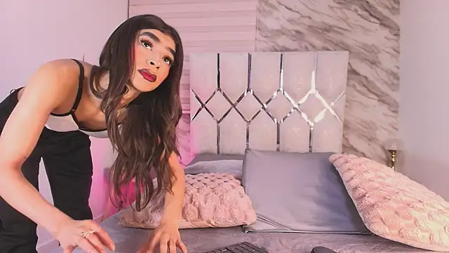 Snapshot of collet_1 chatting on 04/21/26, 11:49 collet 1 online show from 04/21/26, 11:49