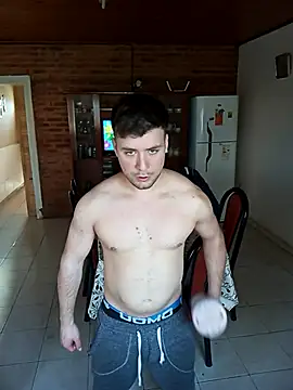 Snapshot of ferrari1996 chatting on 09/08/25, 08:30 ferrari1996 online show from 09/08/25, 08:30