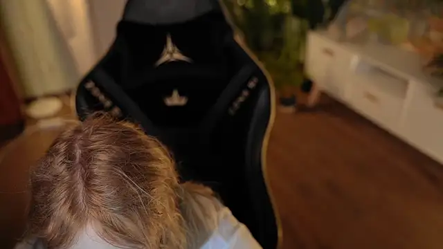 Snapshot of rosy_petal chatting on 09/11/25, 11:05 rosy petal online show from 09/11/25, 11:05