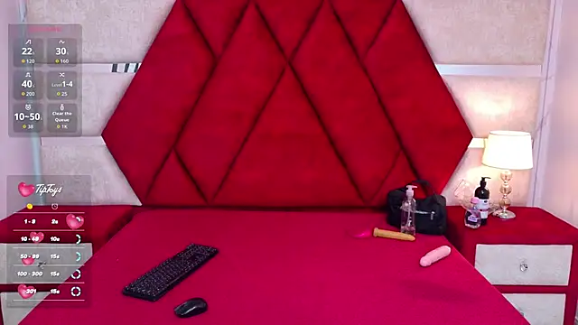 Kity spiderr online show from 10/15/25, 01:33