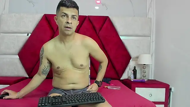 Kity spiderr online show from 04/10/26, 12:43